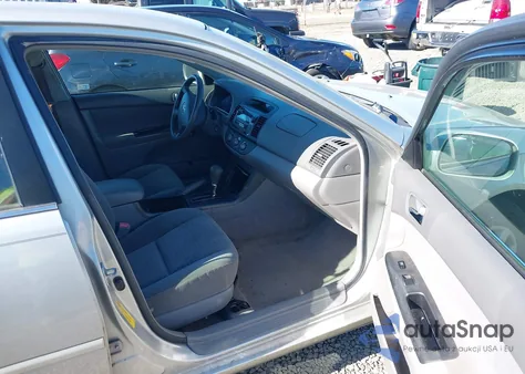 2005 Toyota Camry Le from USA, damaged, VIN 4T1BE30K75U032758